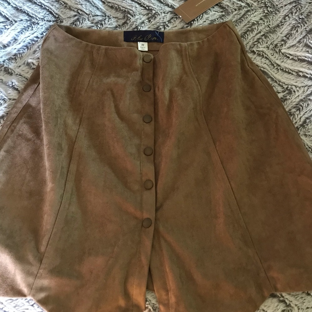 Francesca’s suede brown skirt